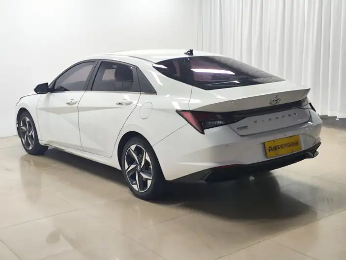 Hyundai Ioniq 2021 Model 1.5L CVT LUX Premium Edition – фото 5