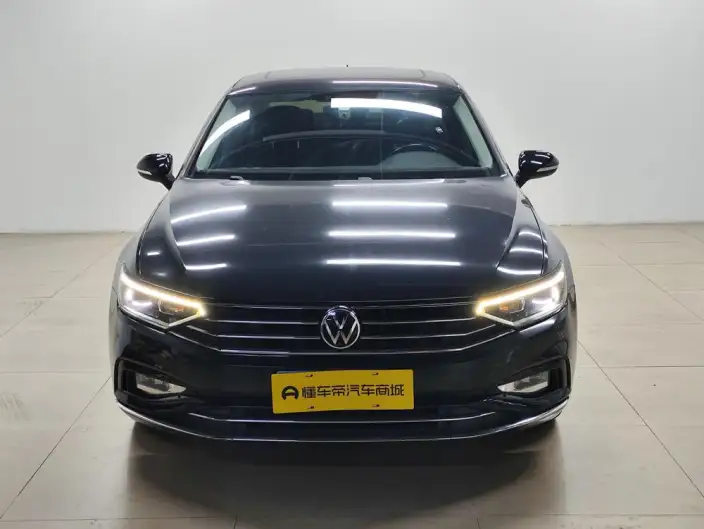 Volkswagen Magotan 2020 Model 330TSI DSG Leading Model – фото 2
