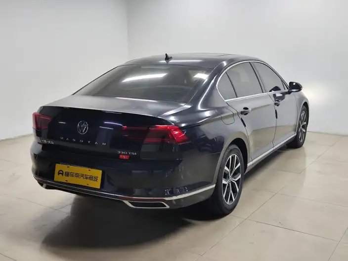 Volkswagen Magotan 2020 Model 330TSI DSG Leading Model – фото 7