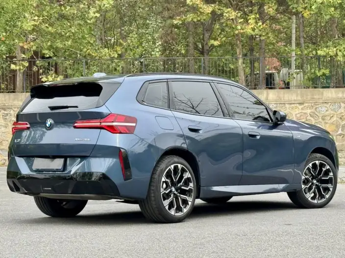 BMW X3 2026 Model xDrive30L Leading Model M Sports Night Set – фото 4