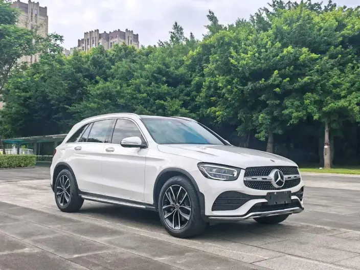 Mercedes-Benz GLC 2020 Model GLC 300 L 4MATIC Dynamic Model – фото 3