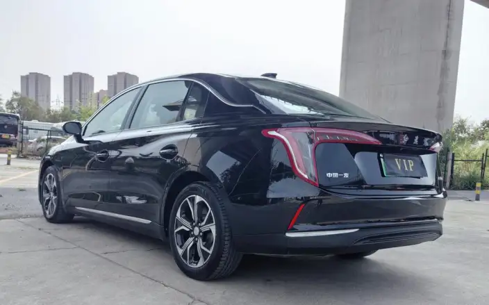Hongqi E-QM5 2024 Model 450KM Travel Edition 100kW – фото 4