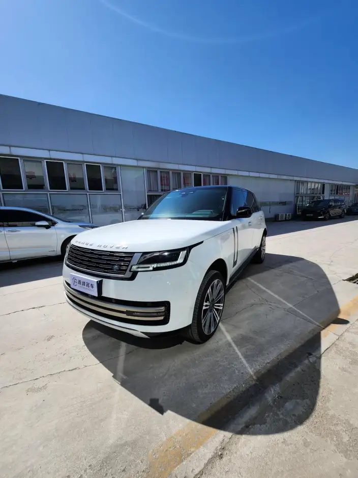 Range Rover 2024 Model 3.0 L6 400PS Shengshi Extended Edition 7 seat – фото 1