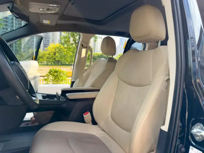 Toyota Sienna 2021 Model 2.5L Hybrid Deluxe Edition – фото 10