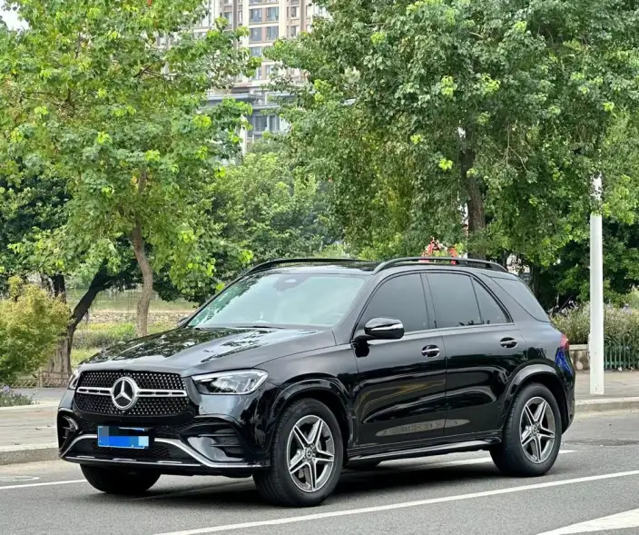 Mercedes-Benz GLE Imported 2025 Model GLE 350 4MATIC Dynamic Model – фото 1
