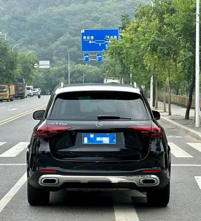 Mercedes-Benz GLE Imported 2025 Model GLE 350 4MATIC Dynamic Model – фото 5