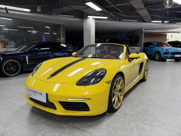Porsche 718 2020 Model Boxster 2.0T – фото 1