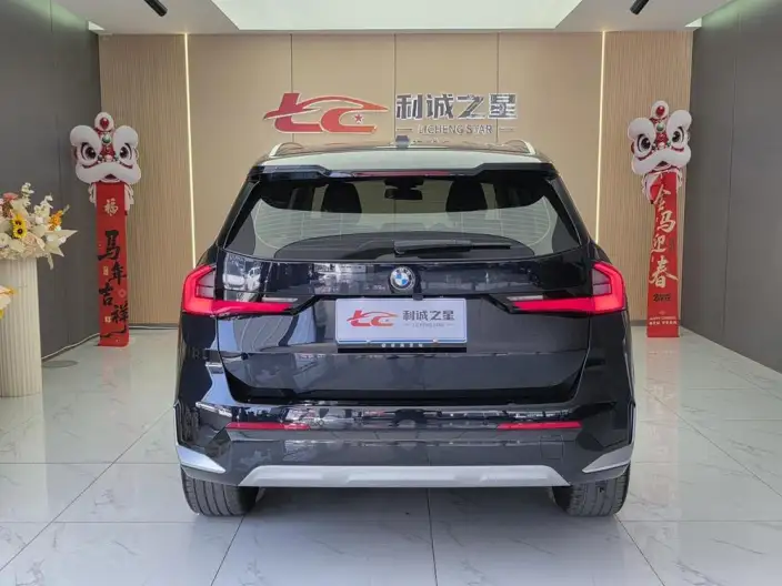 BMW X1 2023 Model sDrive25Li M Sports Set – фото 5