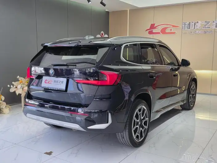 BMW X1 2023 Model sDrive25Li M Sports Set – фото 6