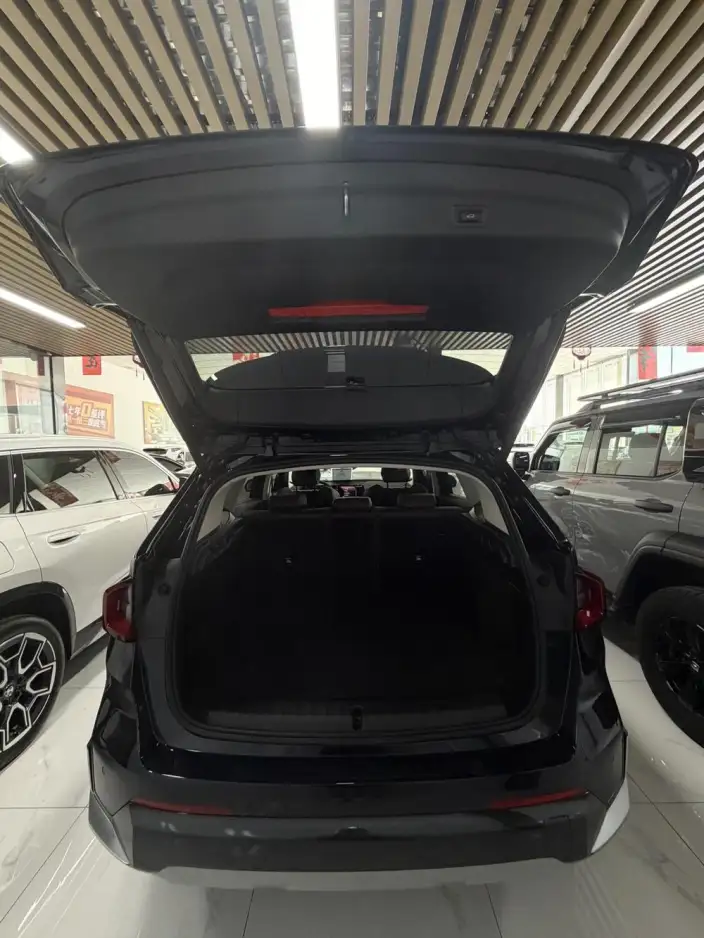 BMW X1 2023 Model sDrive25Li M Sports Set – фото 9