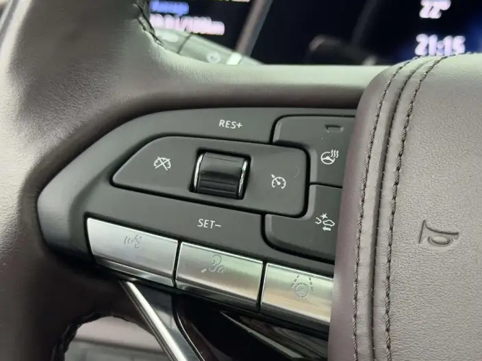 Escalade 2023 Model 6.2L Automatic 4WD 7 seat Parallel Imported – фото 9