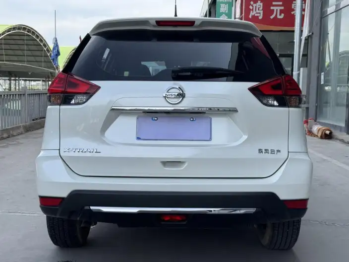 Nissan X-Trail 2023 Model Classic Edition 2.0L 2WD Smart Connect Premium – фото 5