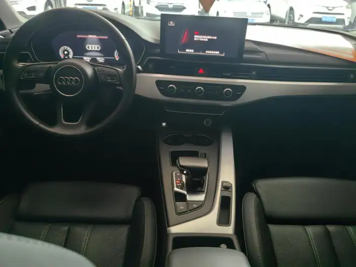 Audi A4 L 2020 Model 40 TFSI Fashion Dynamic Model – фото 5