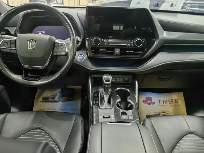 Crown Kluger 2021 Model 2.5L HEV 4WD Premium Edition – фото 7
