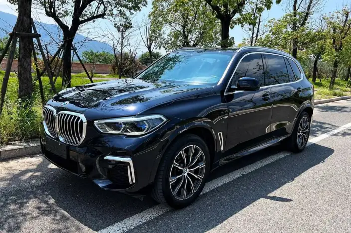 BMW X5 2022 Model xDrive 30Li Exclusive Model M Sports Set