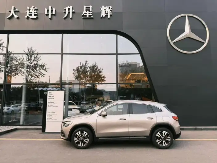 Mercedes-Benz GLA 2020 Model GLA 200 – фото 3