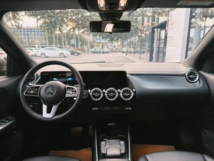 Mercedes-Benz GLA 2020 Model GLA 200 – фото 8