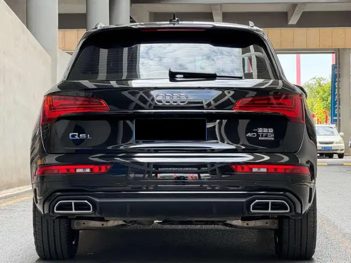 Audi Q5L 2024 Model 40TFSI Luxury Dynamic Model – фото 4