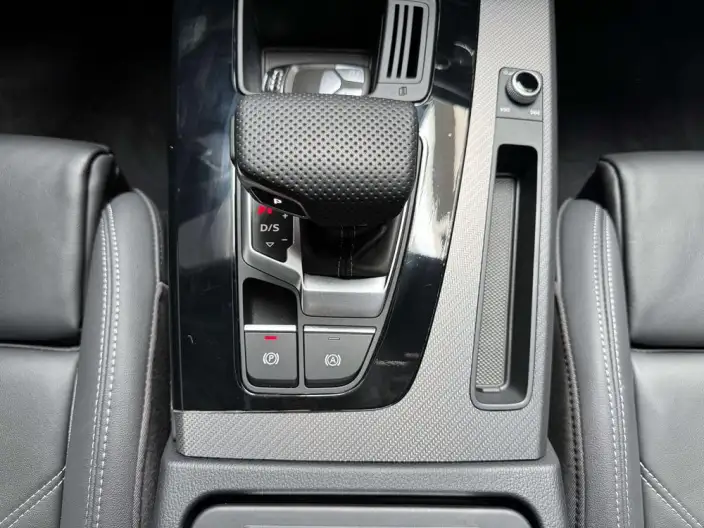 Audi Q5L 2024 Model 40TFSI Luxury Dynamic Model – фото 7