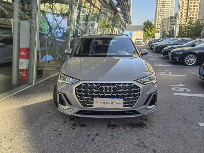 AUDI Q3 2024 Model 35 TFSI Enterprising Dynamic Model – фото 2