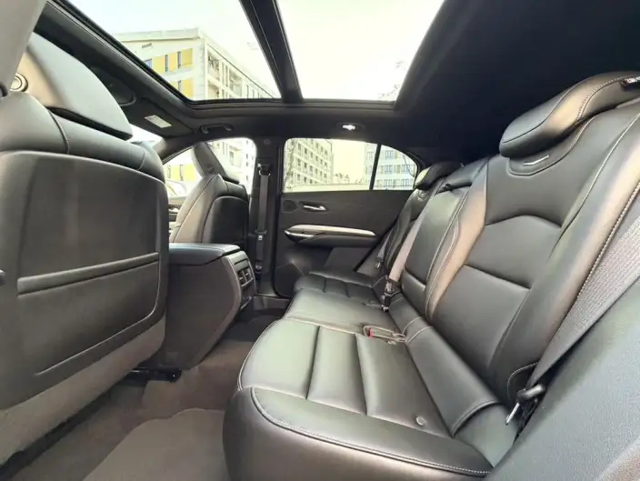 Cadillac XT4 2020 Model 28T 2WD Leading Model – фото 9