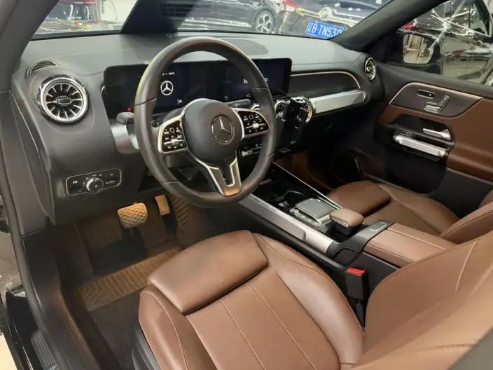 Mercedes-Benz GLB 2021 Model GLB 200 Fashion Model – фото 8