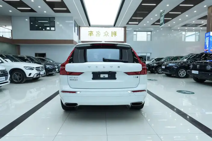 Volvo XC60 2021 Model T5 4WD Smart Range Sports Edition – фото 6