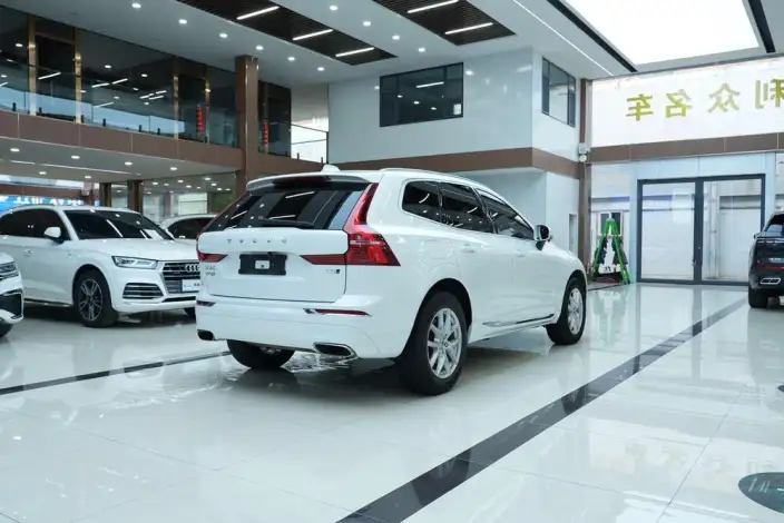 Volvo XC60 2021 Model T5 4WD Smart Range Sports Edition – фото 7