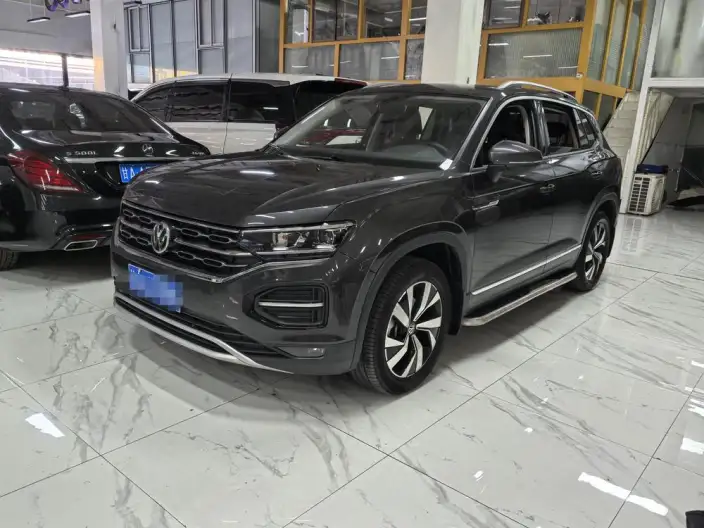 Volkswagen Tayron 2021 Model 330TSI 2WD Luxury Zhilian Edition – фото 1