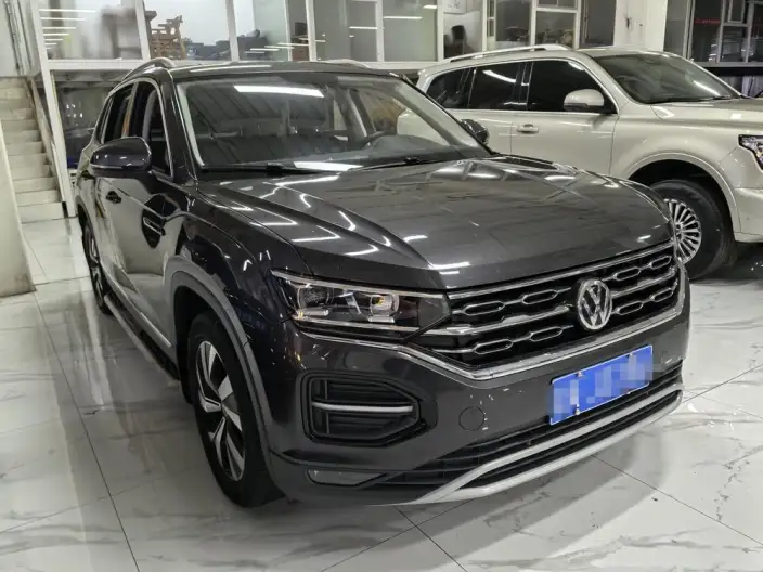 Volkswagen Tayron 2021 Model 330TSI 2WD Luxury Zhilian Edition – фото 3