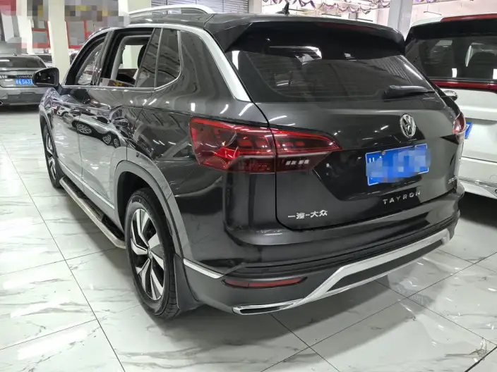 Volkswagen Tayron 2021 Model 330TSI 2WD Luxury Zhilian Edition – фото 4