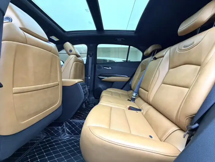 Cadillac XT4 2022 Model 28T 2WD Noble Model – фото 9