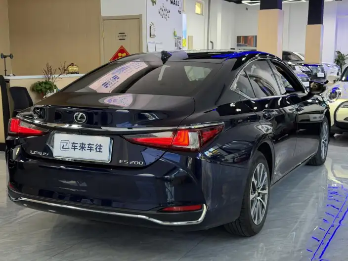 Lexus ES 2022 Model 200 Superior Edition – фото 4
