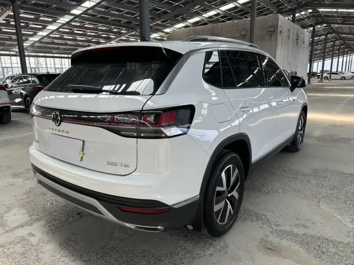 Volkswagen Tayron 2023 Model 280TSI 2WD Luxury Plus Advanced version – фото 6