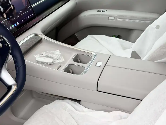 Leapmotor D99 2026 Model EV 700 Zhizun Edition – фото 5