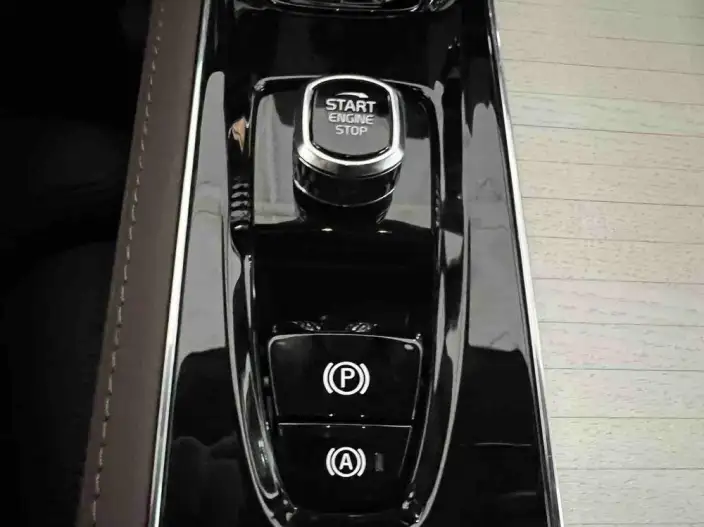 Volvo S90 2026 Model B5 Smart Range Deluxe Edition – фото 6