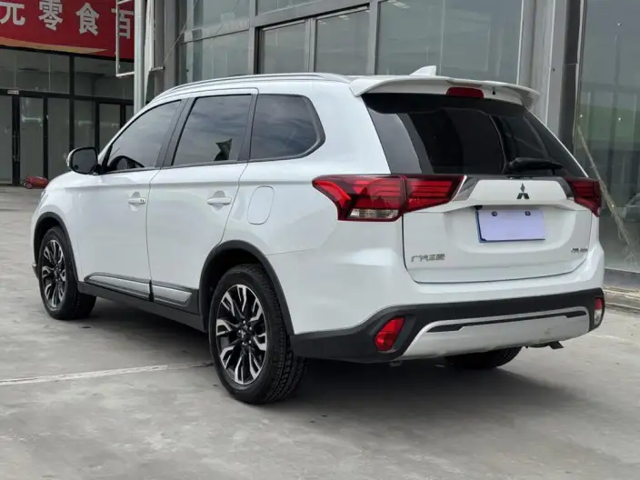 Mitsubishi Outlander 2020 Model 2.0L 2WD Changxiang Edition 5 seat