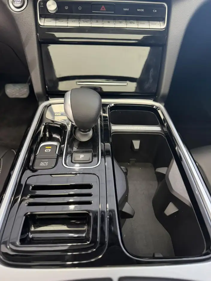 GAC Trumpchi GS8 2020 Model 390T 2WD Luxury Zhilian Edition 7 seat – фото 10