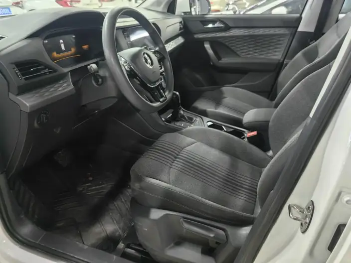 Volkswagen Tharu 2022 Model 280TSI 2WD Fashion edition – фото 9
