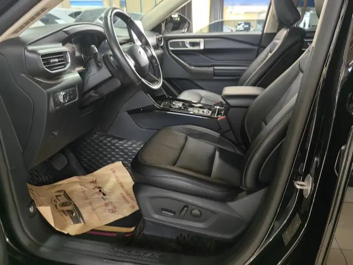 Ford Explorer 2020 Model EcoBoost 285 4WD Fashion edition 7 seat – фото 8