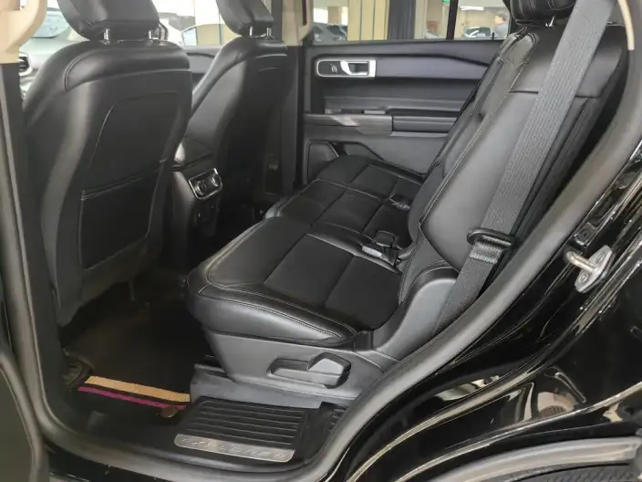 Ford Explorer 2020 Model EcoBoost 285 4WD Fashion edition 7 seat – фото 9
