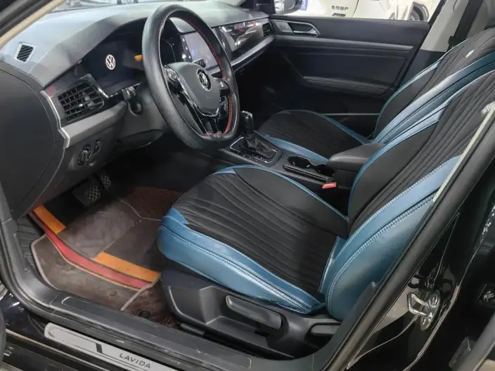 Volkswagen Lavida 2021 Model 1.5L Automatic Comfort Edition – фото 7