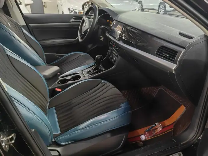 Volkswagen Lavida 2021 Model 1.5L Automatic Comfort Edition – фото 10