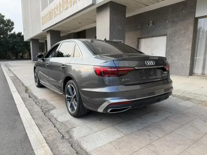 Audi A4 L 2022 Model 40 TFSI Fashion Dynamic Model – фото 5