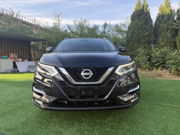 Nissan Qashqai 2022 Model 2.0L XV Prem. Deluxe Edition – фото 2