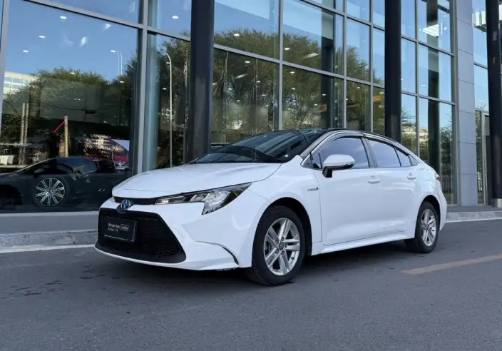 Toyota Levin 2022 Model Hybrid 1.8H E-CVT Enterprising Edition – фото 1