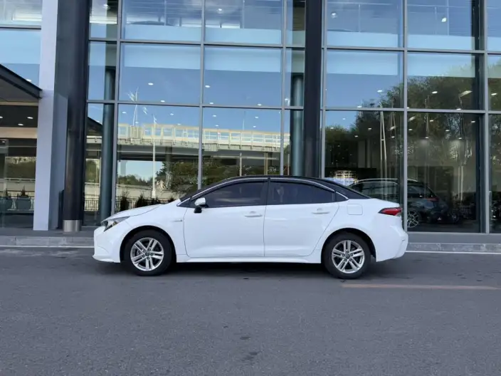Toyota Levin 2022 Model Hybrid 1.8H E-CVT Enterprising Edition – фото 3
