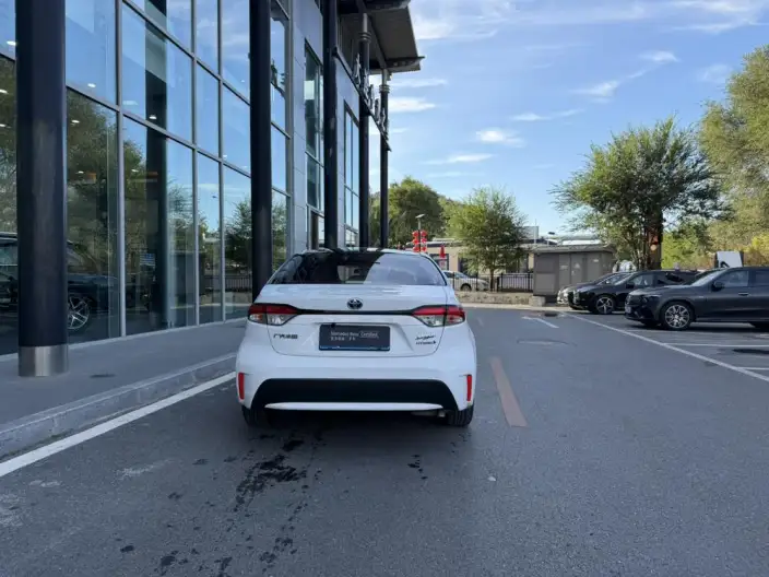 Toyota Levin 2022 Model Hybrid 1.8H E-CVT Enterprising Edition – фото 4