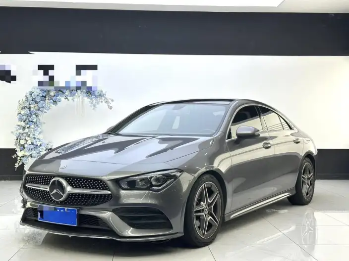 Mercedes-Benz CLA Imported 2022 Model CLA 200 Four-door Coupe – фото 1