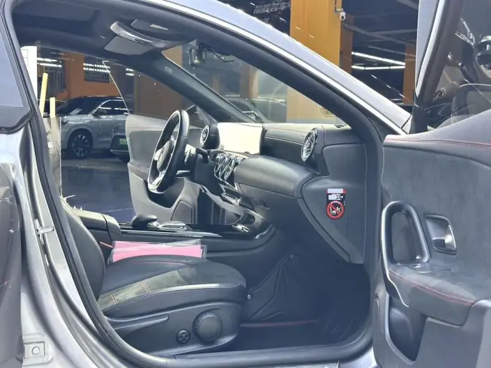 Mercedes-Benz CLA Imported 2022 Model CLA 200 Four-door Coupe – фото 9